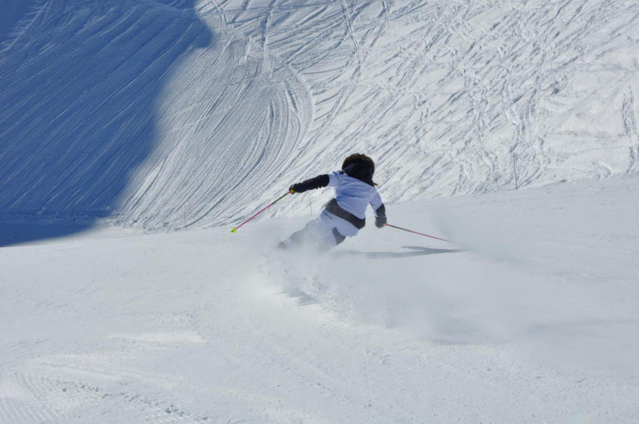 Two Bedroom Apartment La Voute, Chandon Near Meribel - Sleeps 4 Adults Or 2 Adults And 3 Children Les Allues Esterno foto