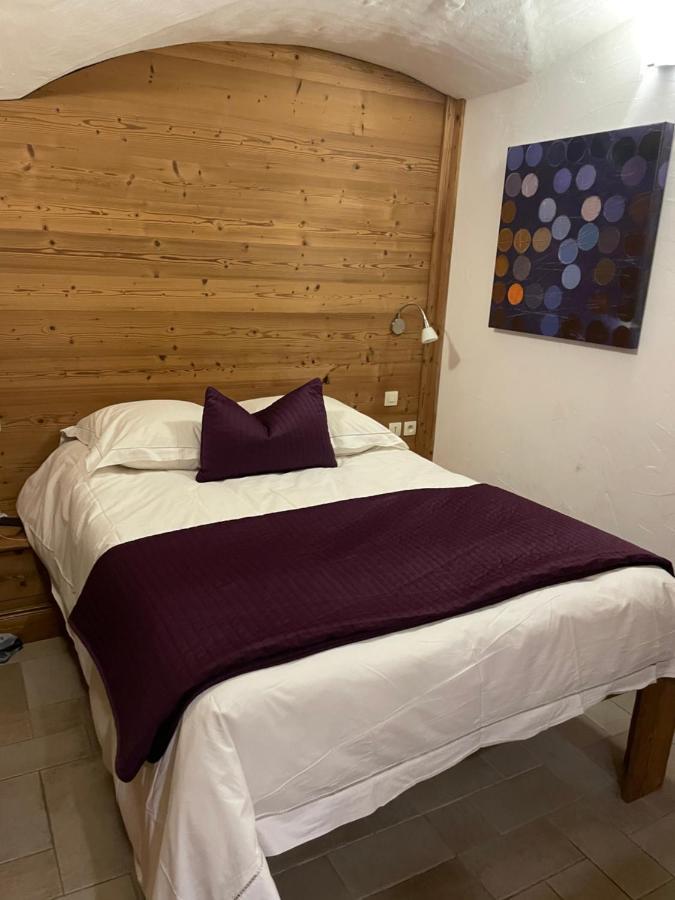 Two Bedroom Apartment La Voute, Chandon Near Meribel - Sleeps 4 Adults Or 2 Adults And 3 Children Les Allues Esterno foto